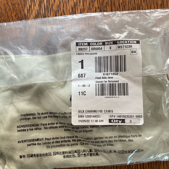 NWT washable silk charmeuse camisole top in faded pistachio - Picture 4 of 8
